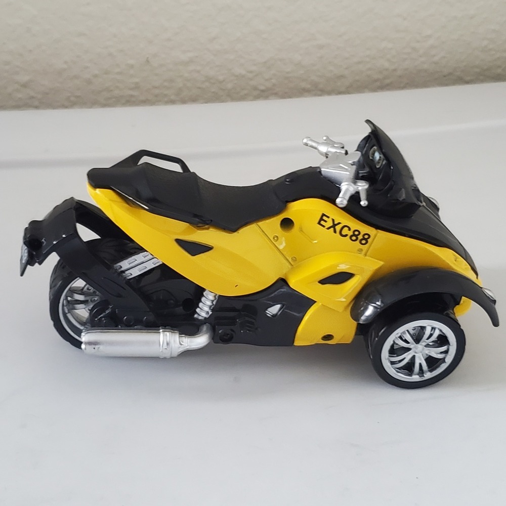 Excite Die-Cast 3-Wheel Motorcycle Trike Toy Yellow Black EXC88 RA#362183